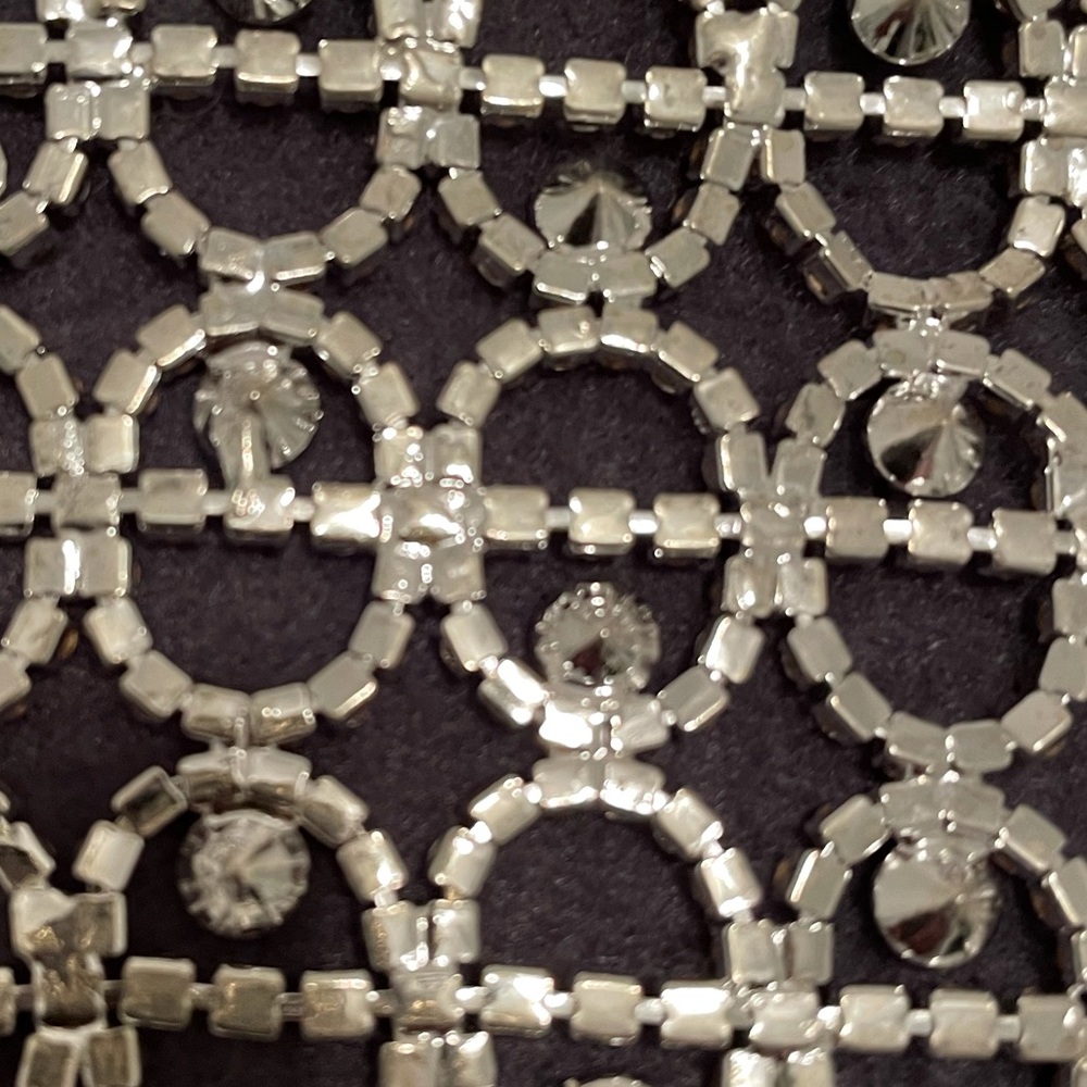 Rhinestone Mask Overlay - Picture 5 of 8